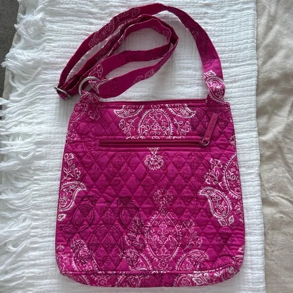 Vera Bradley Fuchsia Paisley Crossbody Bag - Picture 2 of 3